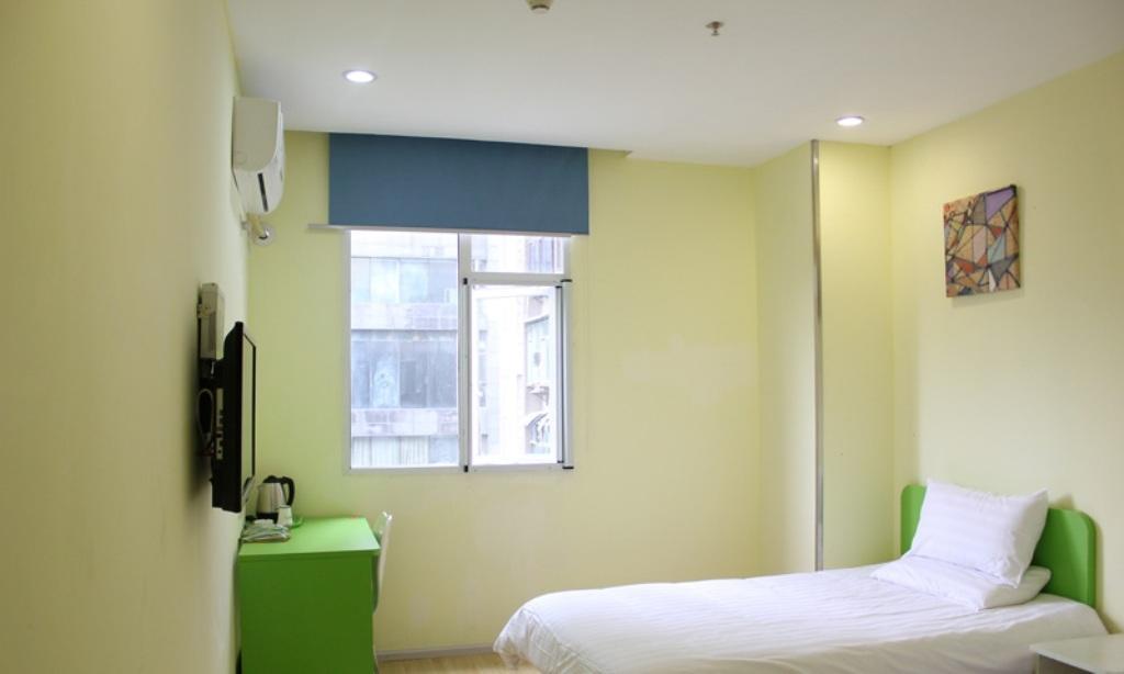 Hi Inn Shenyang Fengtian Street Room photo