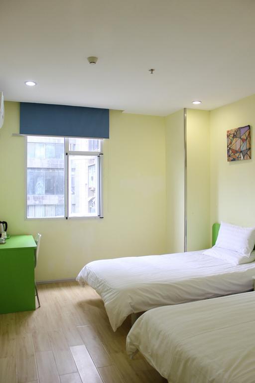Hi Inn Shenyang Fengtian Street Room photo