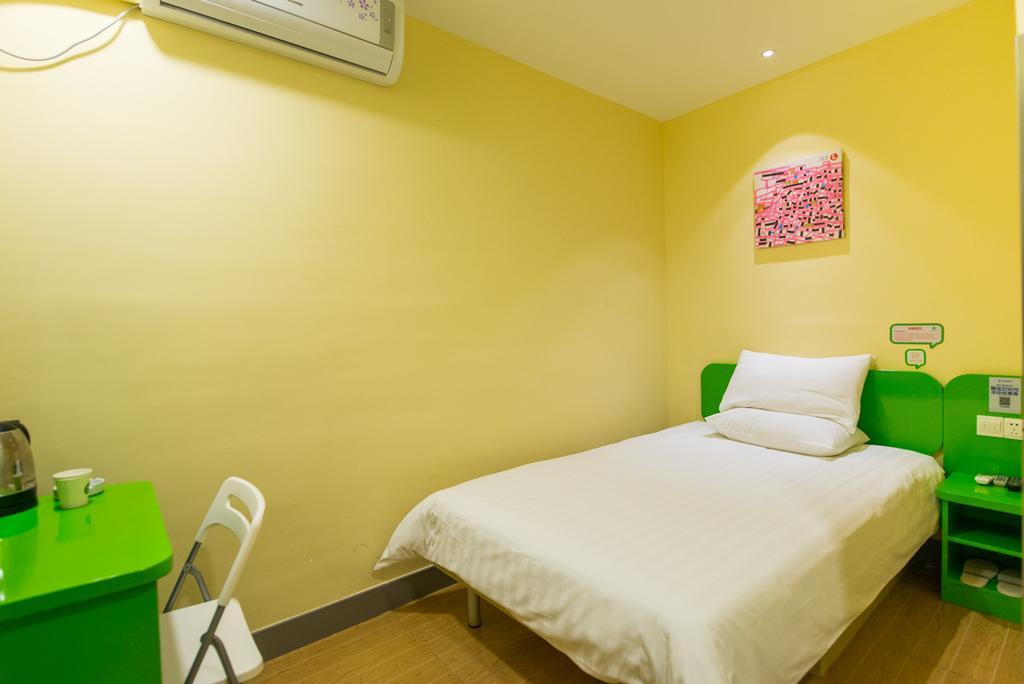 Hi Inn Shenyang Fengtian Street Exterior photo